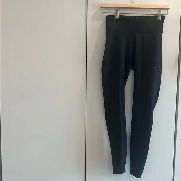 Like New Nike High-Waisted Black Tights - Picture 1 of 5
